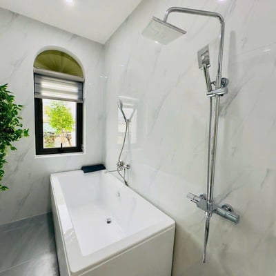 Miete eines neuen Hauses mit 3 Schlafzimmern im Stadtteil Lien Chieu, Da Nang, Vietnam